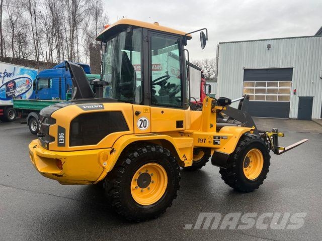 Volvo L30G Radlader
