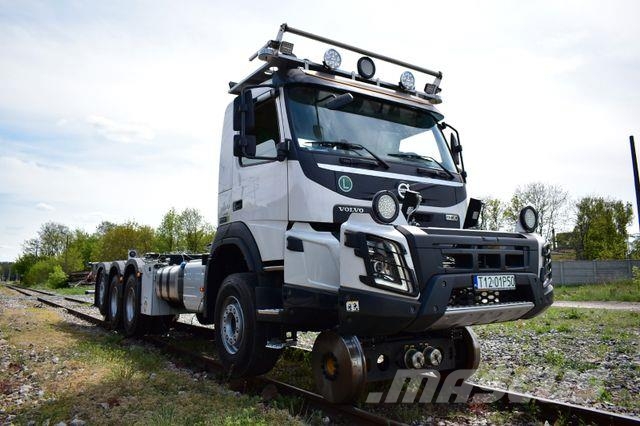 Volvo NEW FMX 8x4 RAIL ROAD SCHIENEN TWO WAY Вантажівки / спеціальні