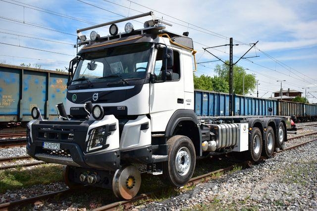 Volvo NEW FMX 8x4 RAIL ROAD SCHIENEN TWO WAY Вантажівки / спеціальні
