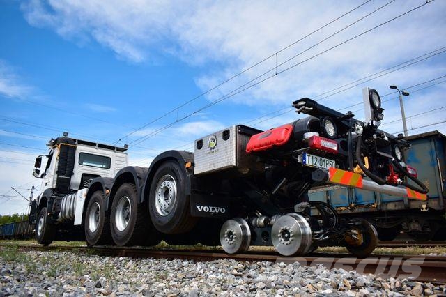 Volvo NEW FMX 8x4 RAIL ROAD SCHIENEN TWO WAY Вантажівки / спеціальні