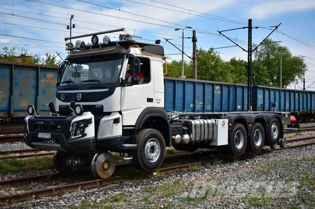 Volvo NEW FMX 8x4 RAIL ROAD SCHIENEN TWO WAY Вантажівки / спеціальні