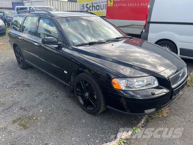 Volvo V70 Kombi 2.4 Kinetic 5 Zylinder für Export Auto's