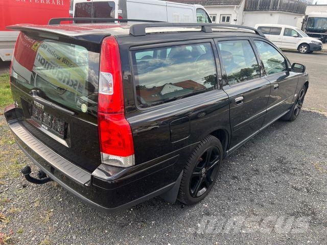 Volvo V70 Kombi 2.4 Kinetic 5 Zylinder für Export Auto's