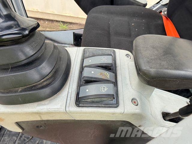 Wacker Neuson ET16 / 2018 BJ / 808 H / 2 x Löffel Minibagger < 7t