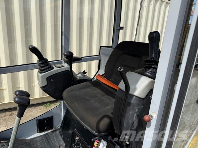 Wacker Neuson ET16 / 2021 BJ / 1.106 H / 3x Löffel Miniekskavaatorid < 7 t