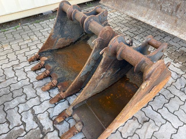 Wacker Neuson EW100 / 2016 BJ / 4.603 H / 3 x Löffel Bagri na kolesih