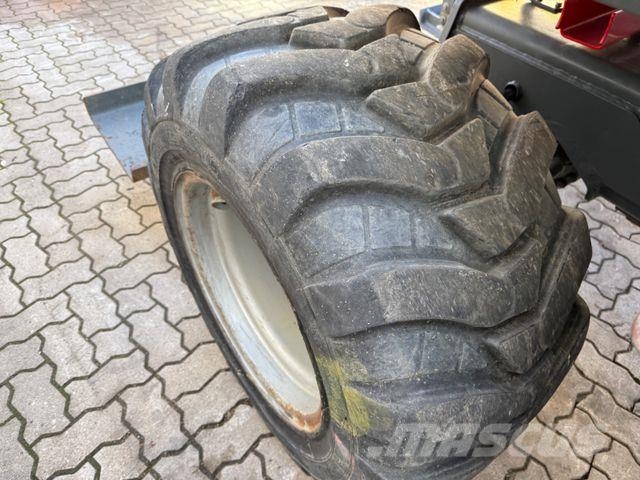 Wacker Neuson EW100 / 2016 BJ / 4.603 H / 3 x Löffel Bagri na kolesih