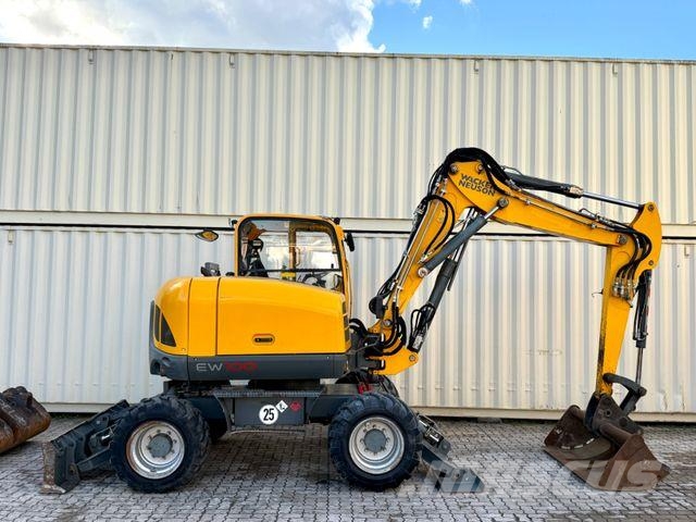 Wacker Neuson EW100 / 2016 BJ / 4.603 H / 3 x Löffel Bagri na kolesih