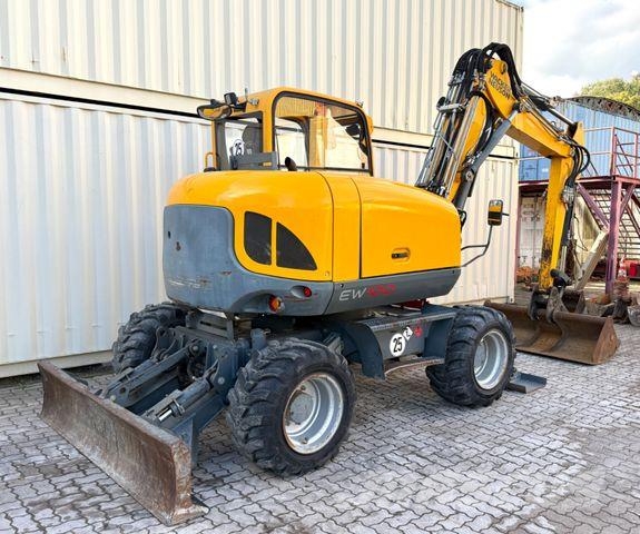 Wacker Neuson EW100 / 2016 BJ / 4.603 H / 3 x Löffel Bagri na kolesih