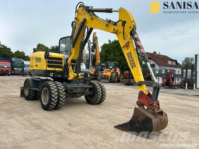 Wacker Neuson9503 EW/SW/4X4X4/Hydr. Verstell. /4800 Std حفارات بعجل