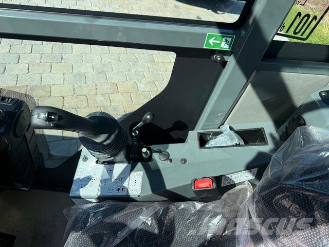 Wacker WL 250 neu Gumikerekes homlokrakodók