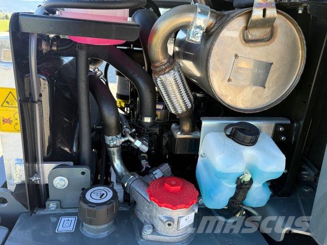 Wacker WL 250 neu Gumikerekes homlokrakodók