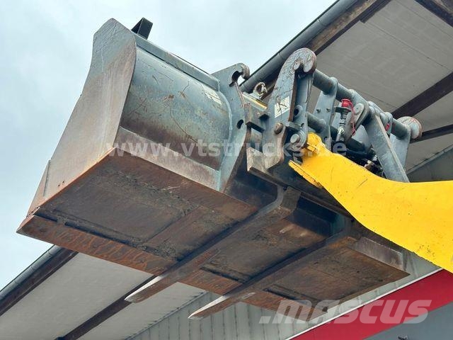 Wacker WL 70 4x4 inkl. Gabel & Schaufel 2016 117 PS Gumikerekes homlokrakodók