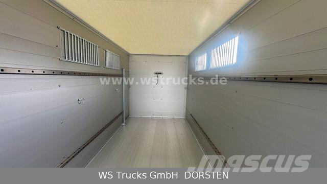 WST Edition Schlacht mit Seilwinde Viehanhänger Remorci transport animale