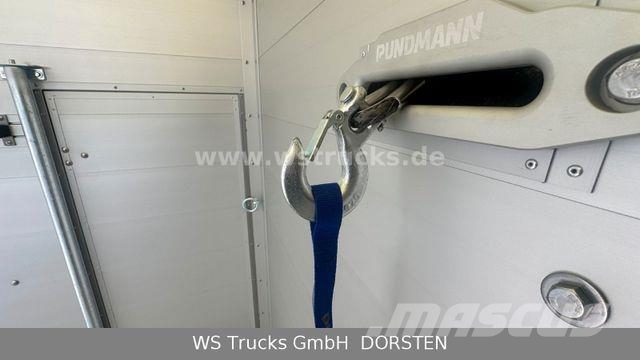 WST Edition Schlacht mit Seilwinde Viehanhänger Remorci transport animale