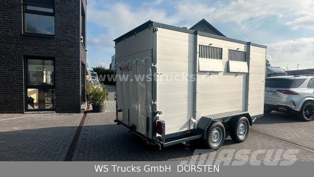 WST Edition Schlacht mit Seilwinde Viehanhänger Remorci transport animale