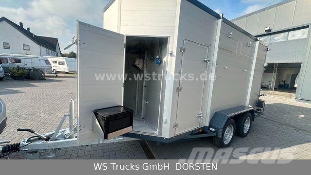 WST Edition Schlacht mit Seilwinde Viehanhänger Remorci transport animale