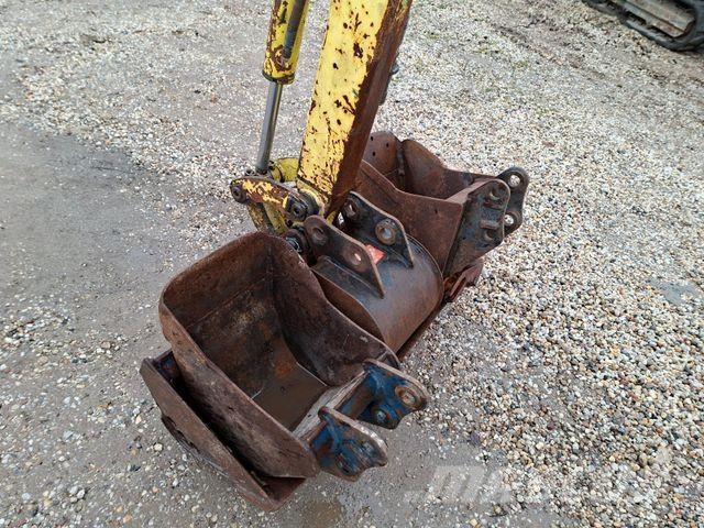 Yanmar SV17 حفارات صغيرة أقل من 7 طن (حفارات صغيرة)