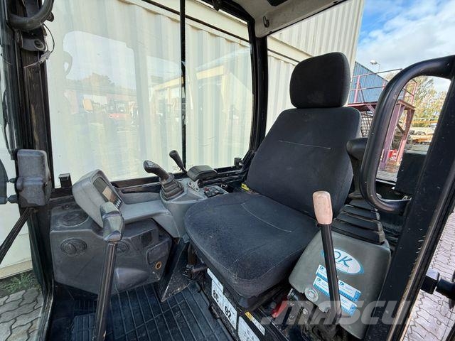 Yanmar SV22 / 2017 BJ / 3.139 H / 3 x Löffel Mini kotrók < 7t