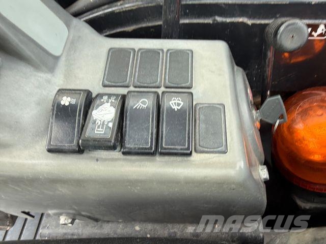 Yanmar SV26 / 2018 BJ / 3.735 H / 3 x Löffel Mini bagri <7t