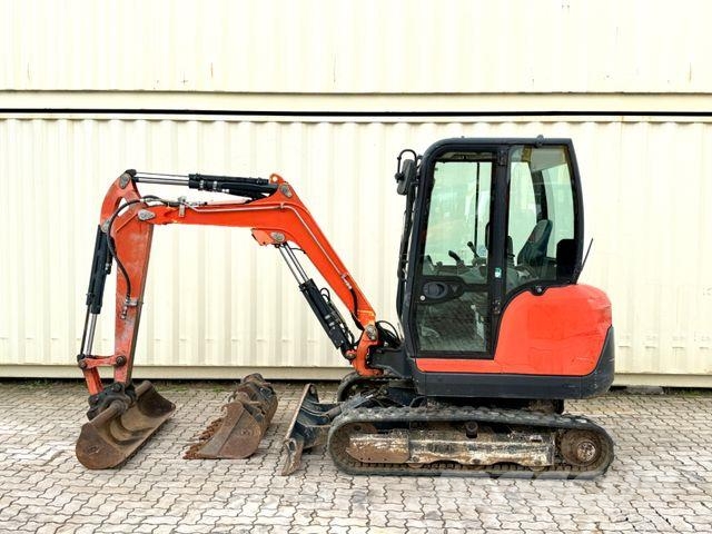Yanmar SV26 / 2018 BJ / 3.735 H / 3 x Löffel Mini bagri <7t