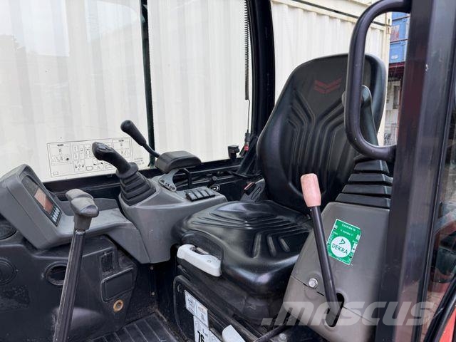 Yanmar SV26 / 2018 BJ / 3.582 H / 3 x Löffel Mini pelle < 7t