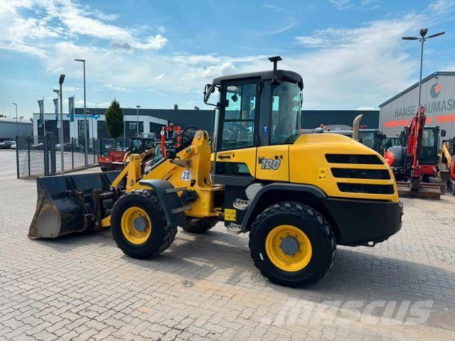Yanmar V120 Cargadoras sobre ruedas