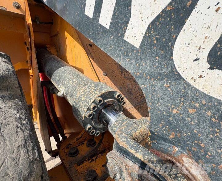 Hyundai HL960AHDXT لوادر بعجل