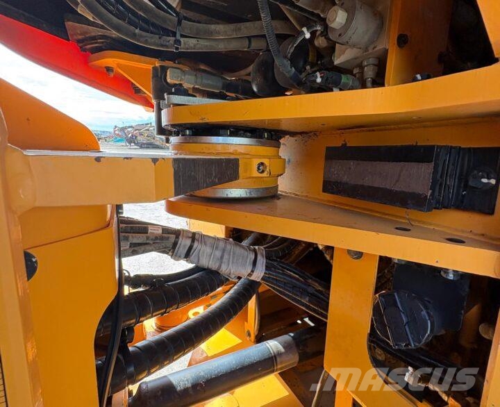 Hyundai HL960AHDXT لوادر بعجل