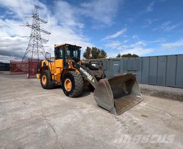 Hyundai HL960AHDXT لوادر بعجل
