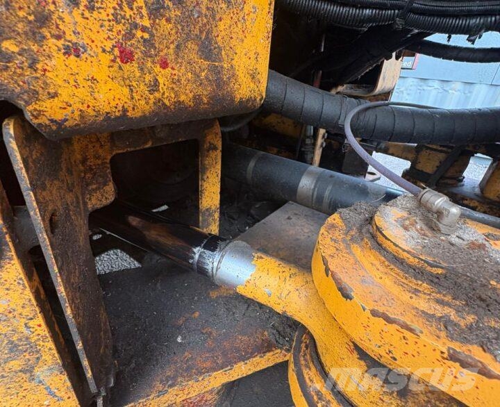 Hyundai HL960AHDXT 輪胎式裝載機