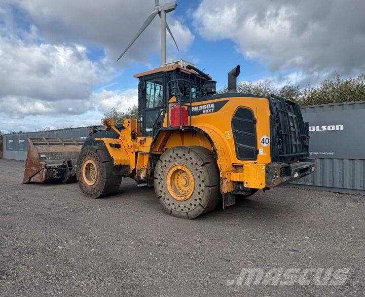 Hyundai HL960AHDXT 輪胎式裝載機