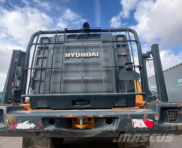 Hyundai HL960AHDXT 輪胎式裝載機
