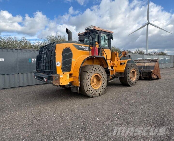 Hyundai HL960AHDXT 輪胎式裝載機