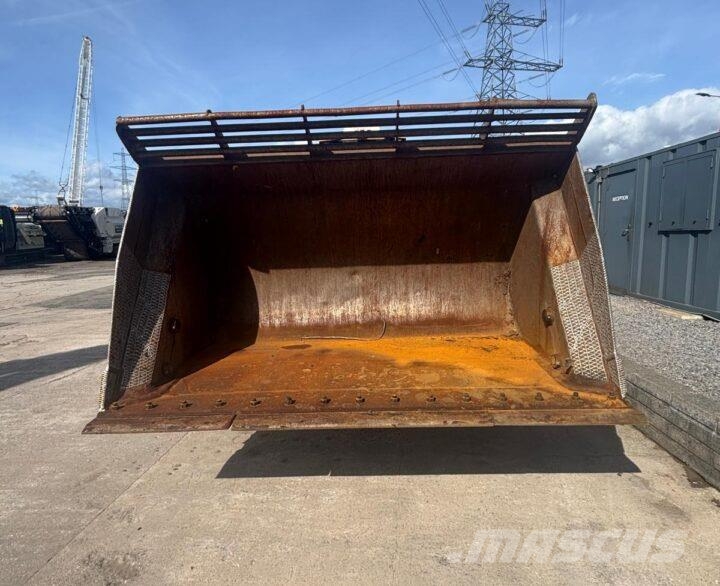 Hyundai HL960HDXT لوادر بعجل