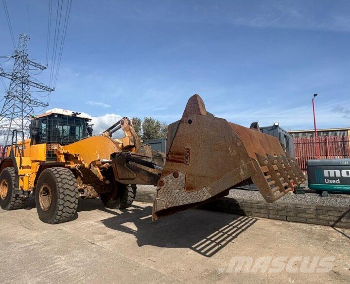 Hyundai HL960HDXT لوادر بعجل