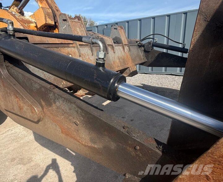 Hyundai HL960HDXT لوادر بعجل