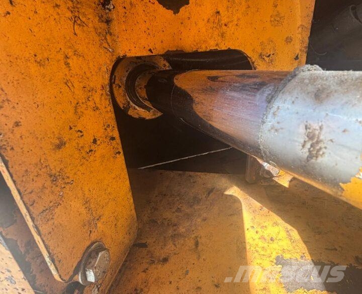 Hyundai HL960HDXT لوادر بعجل