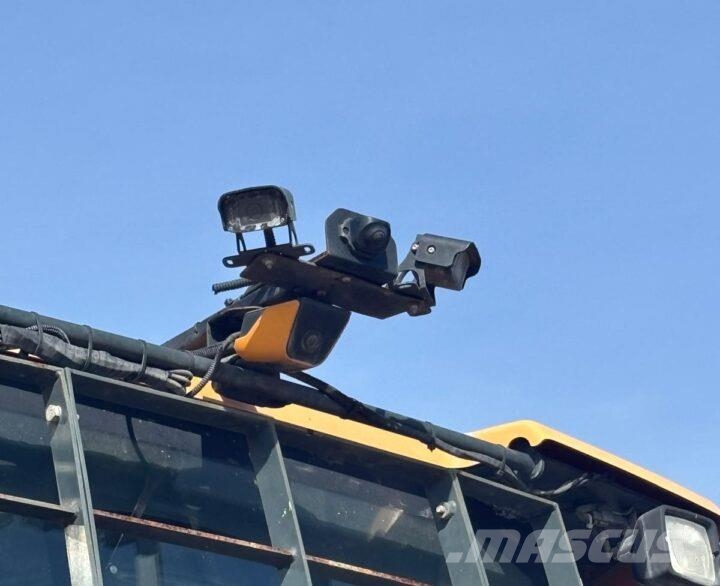 Hyundai HL960HDXT لوادر بعجل