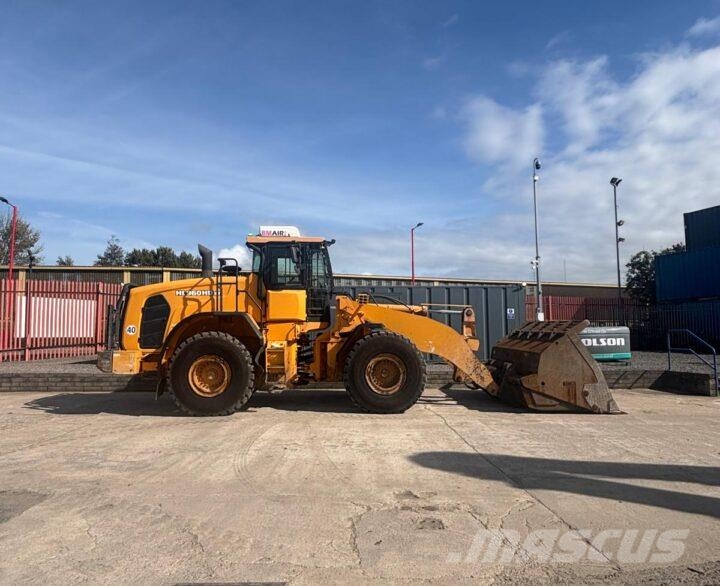 Hyundai HL960HDXT لوادر بعجل