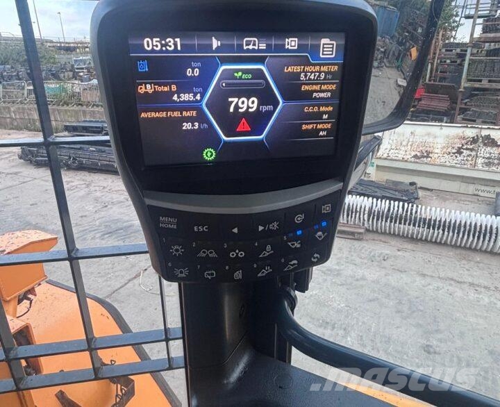 Hyundai HL970 لوادر بعجل