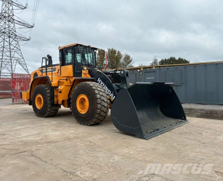 Hyundai HL980A لوادر بعجل