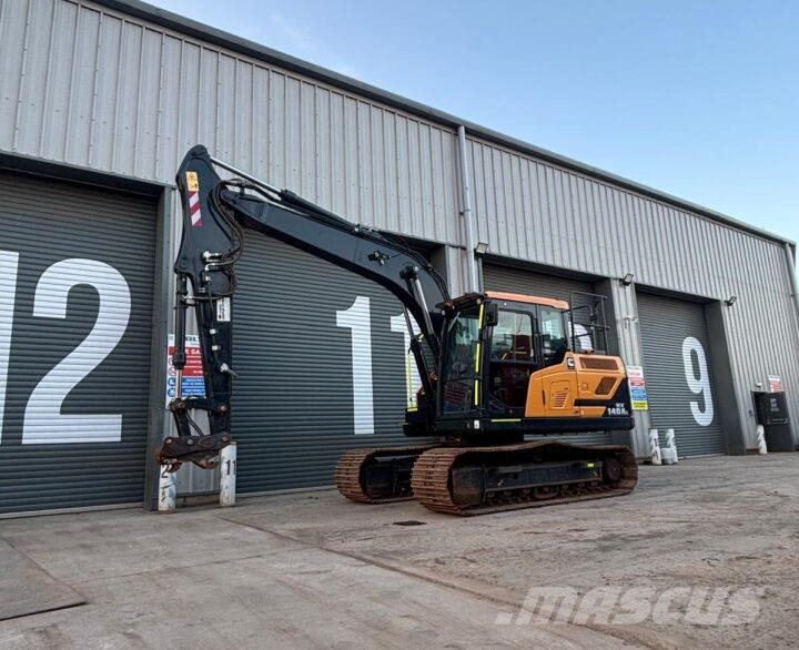 Hyundai HX140L Excavadoras sobre orugas