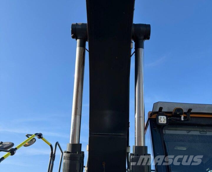 Hyundai HX140L Rupsgraafmachines