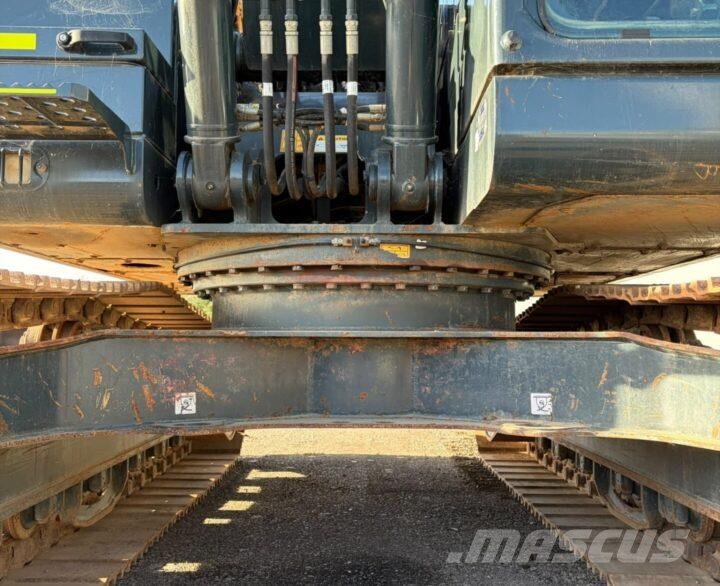 Hyundai HX140L Rupsgraafmachines