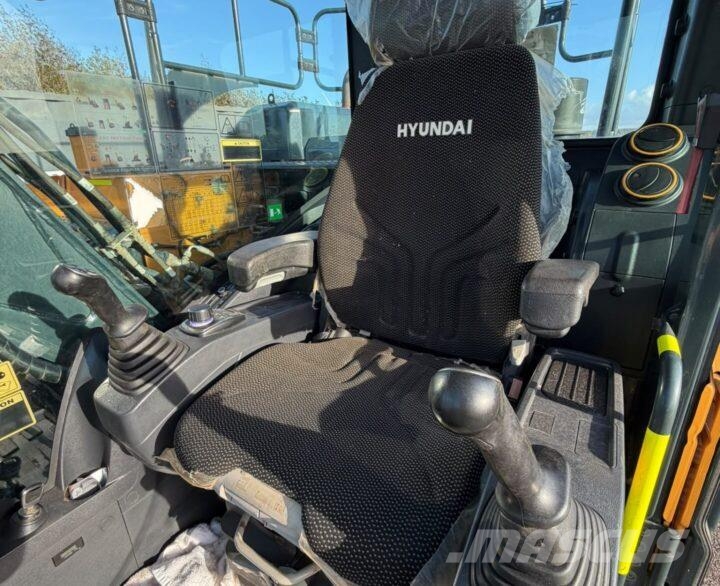 Hyundai HX140L Rupsgraafmachines
