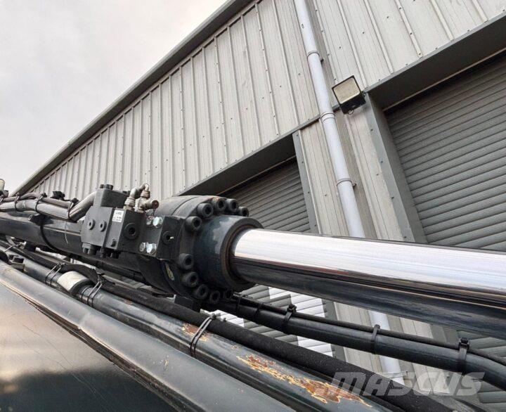 Hyundai HX380AL Rupsgraafmachines