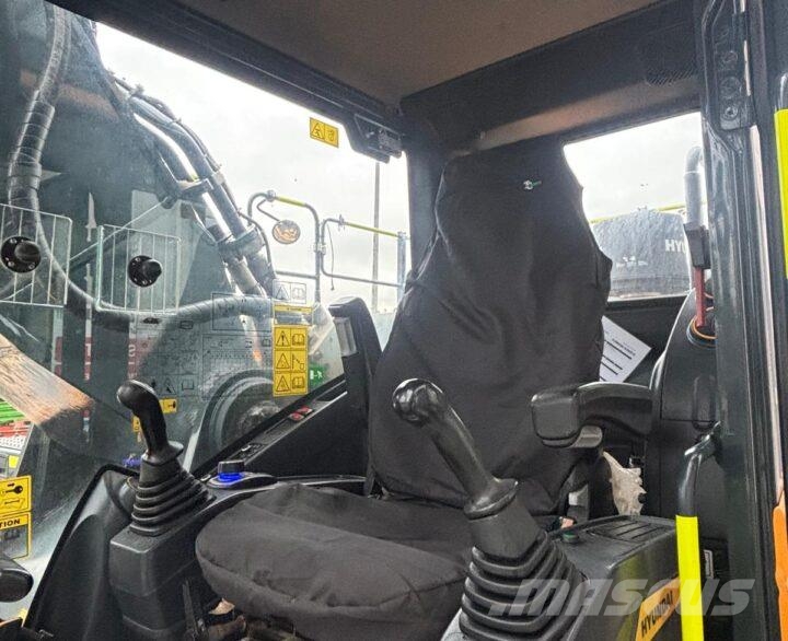 Hyundai HX380AL حفارات زحافة