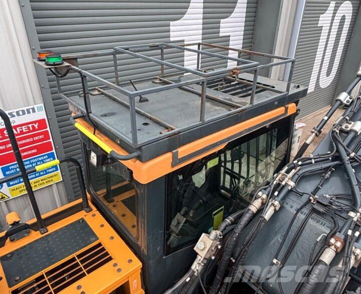 Hyundai HX380AL حفارات زحافة