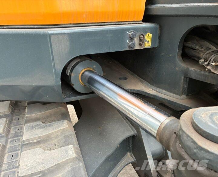 Hyundai HX85A 小型挖土機/掘鑿機<7t(小型挖掘機)